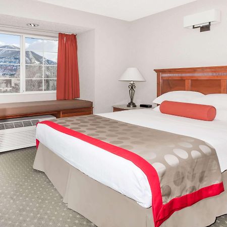 Ramada By Wyndham Frisco Otel Dış mekan fotoğraf
