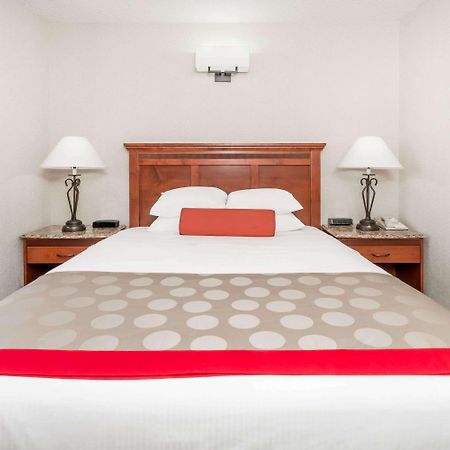 Ramada By Wyndham Frisco Otel Dış mekan fotoğraf