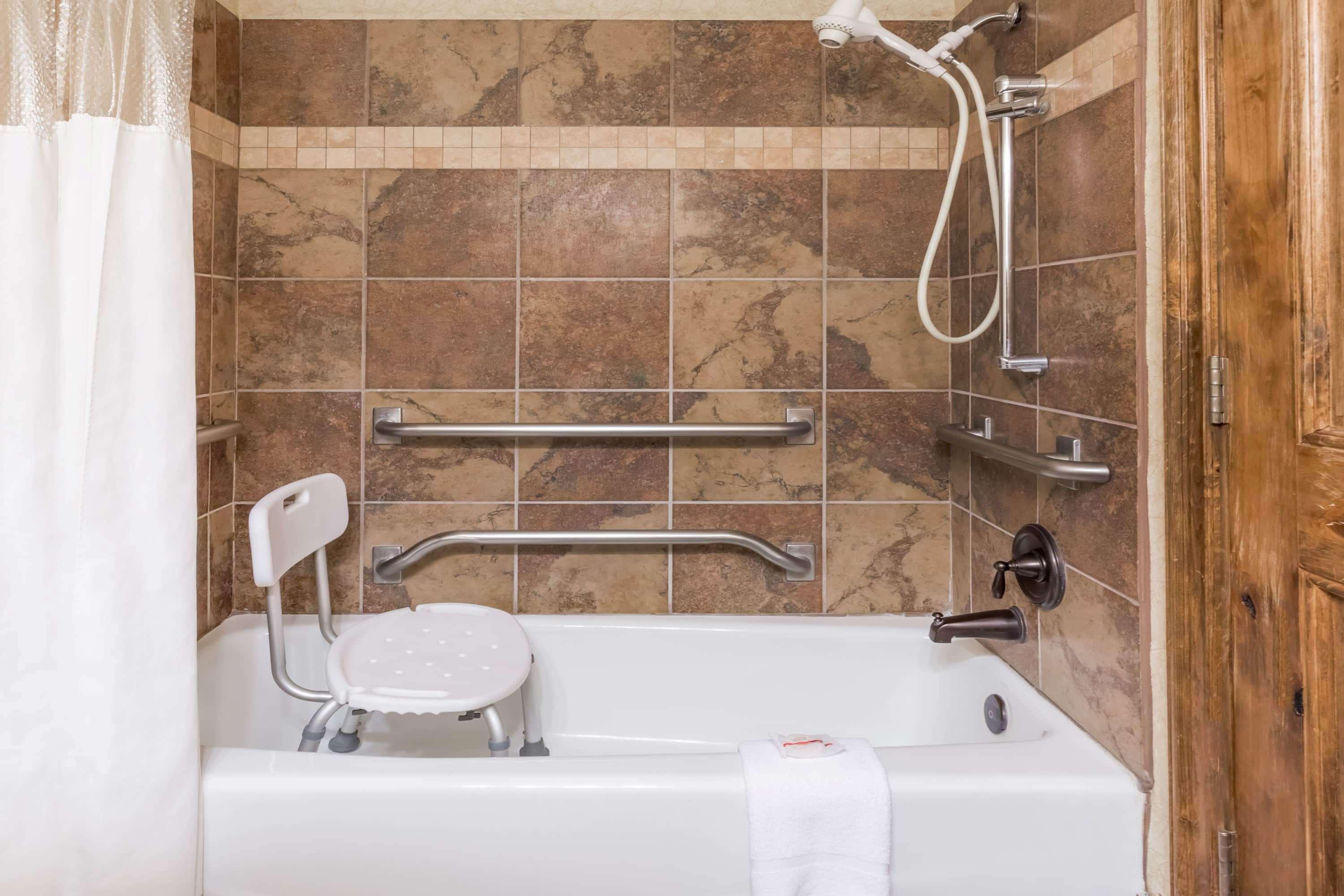 Ramada By Wyndham Frisco Otel Dış mekan fotoğraf